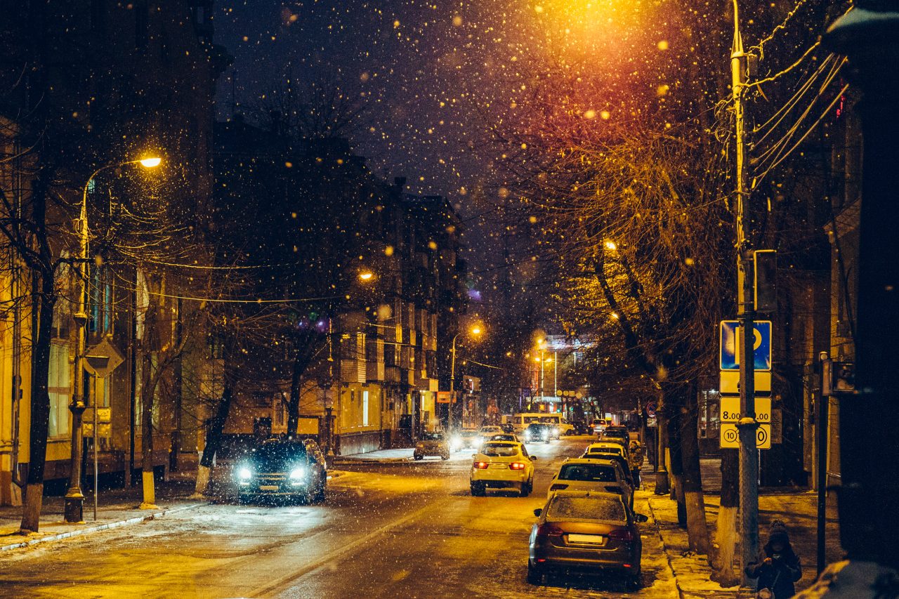 Vor fi maxime între 9 și 15 grade în țară de Ziua Națională, iar zăpada se va depune la munte. Cum va fi vremea în următoarele două săptămâni