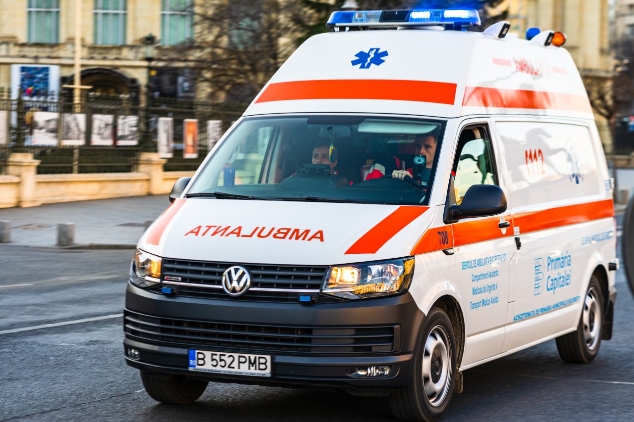 Drama a două surori cu COVID care au refuzat să meargă la spital, povestită de un medic. „Mi-au trebuit ore! Pentru sora mai mică a fost prea târziu”