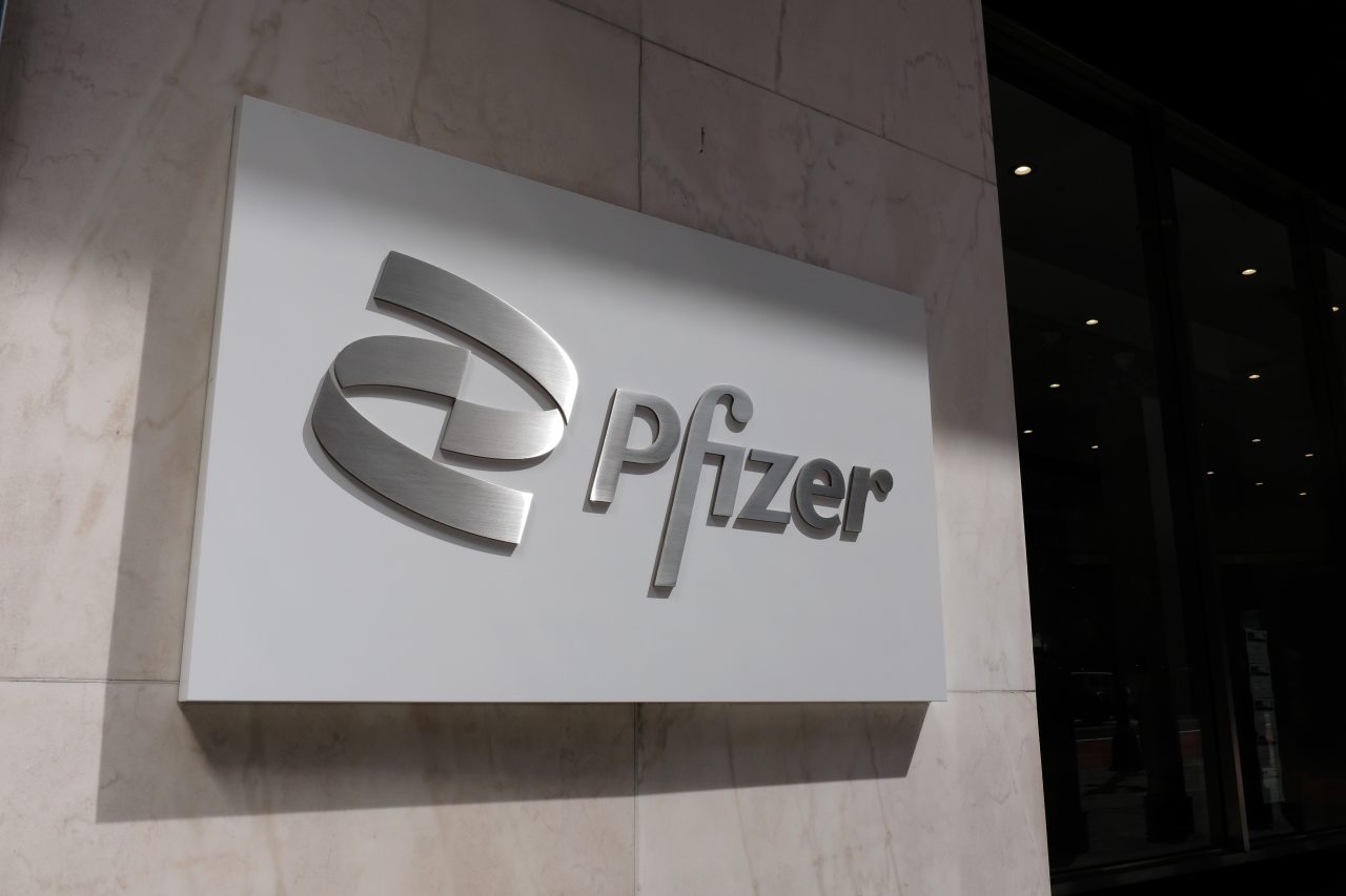 Pfizer a cerut autorizarea de urgență în SUA a medicamentului său anti-COVID. Cum se administrează acesta