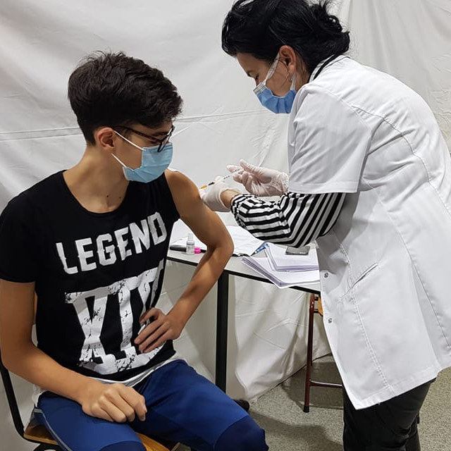 Vaccinul antigripal, recomandat pentru a evita riscul unei duble infectări: cu virusul gripal SARS CoV-2, arată Societatea Națională de Medicina Familiei