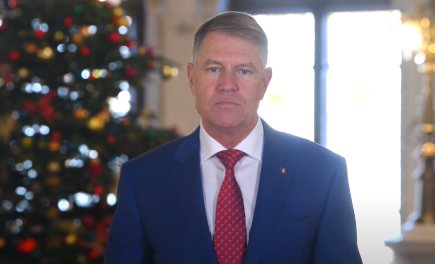 VIDEO | Klaus Iohannis, mesaj de Crăciun pentru toți românii: ”Vom trece cu bine, solidari, peste această perioadă”