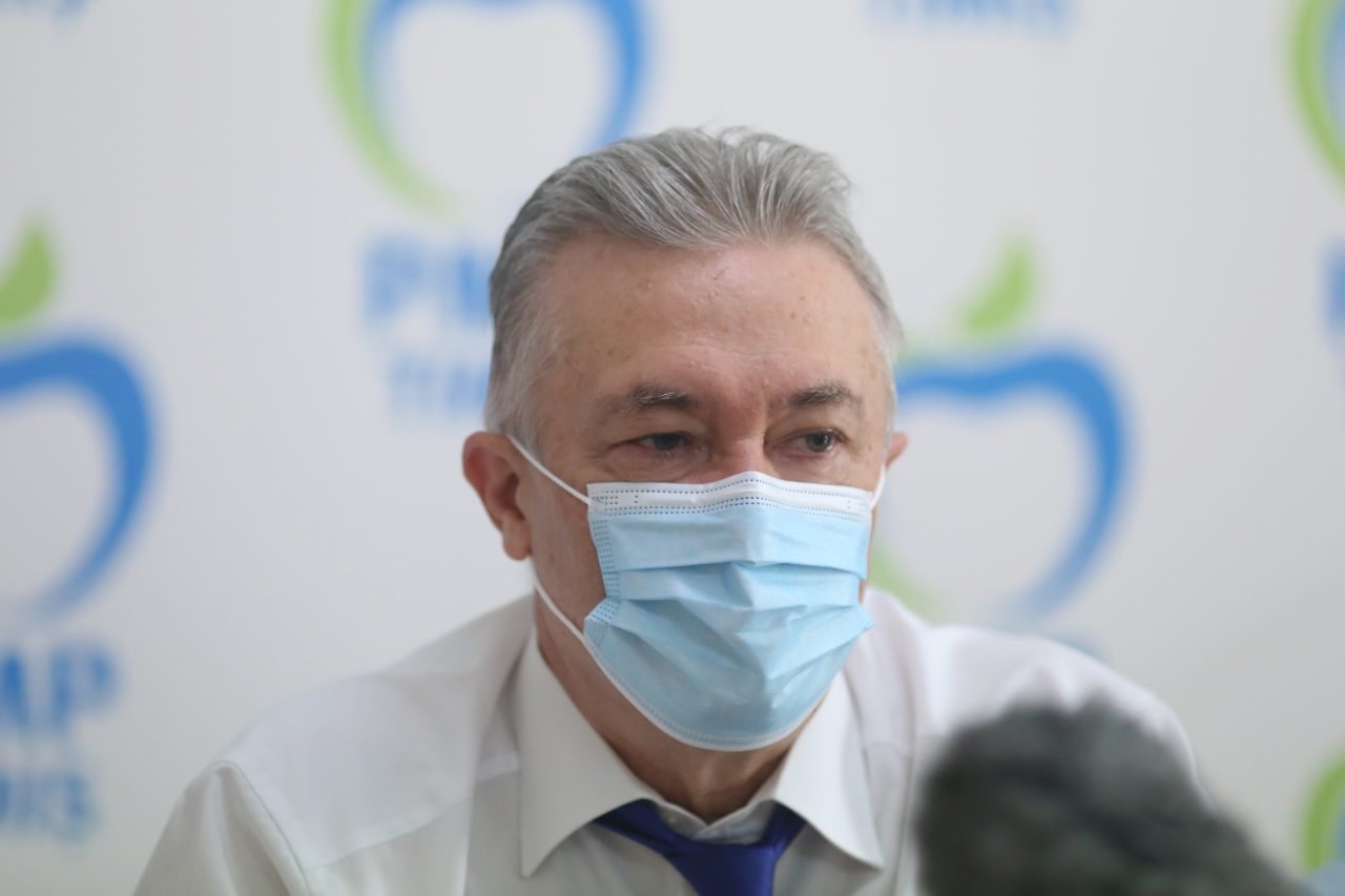 PMP marchează 15 ani de la condamnarea oficială a comunismului în Parlamentul României