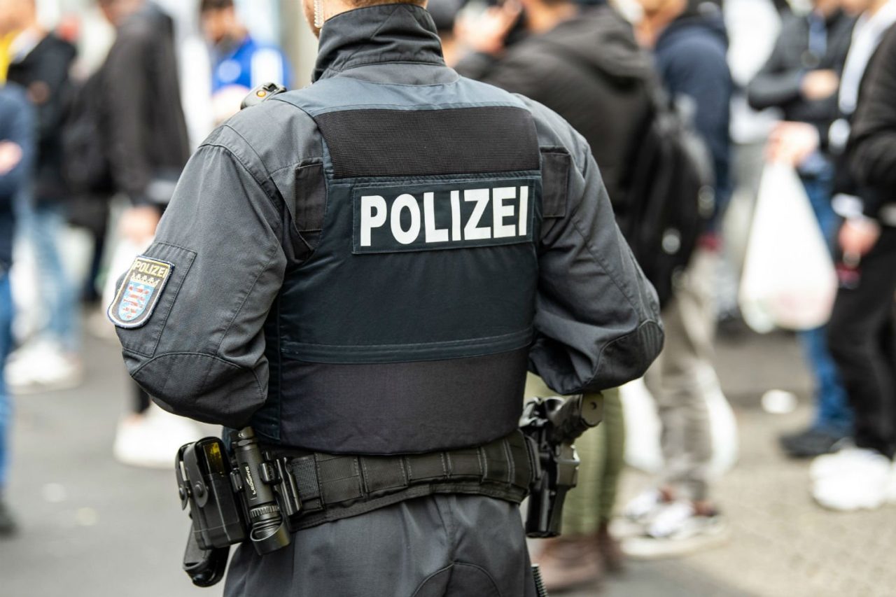 Poliția din Germania anchetează un grup de români care sunt suspectați de fraudă în domeniul asigurărilor