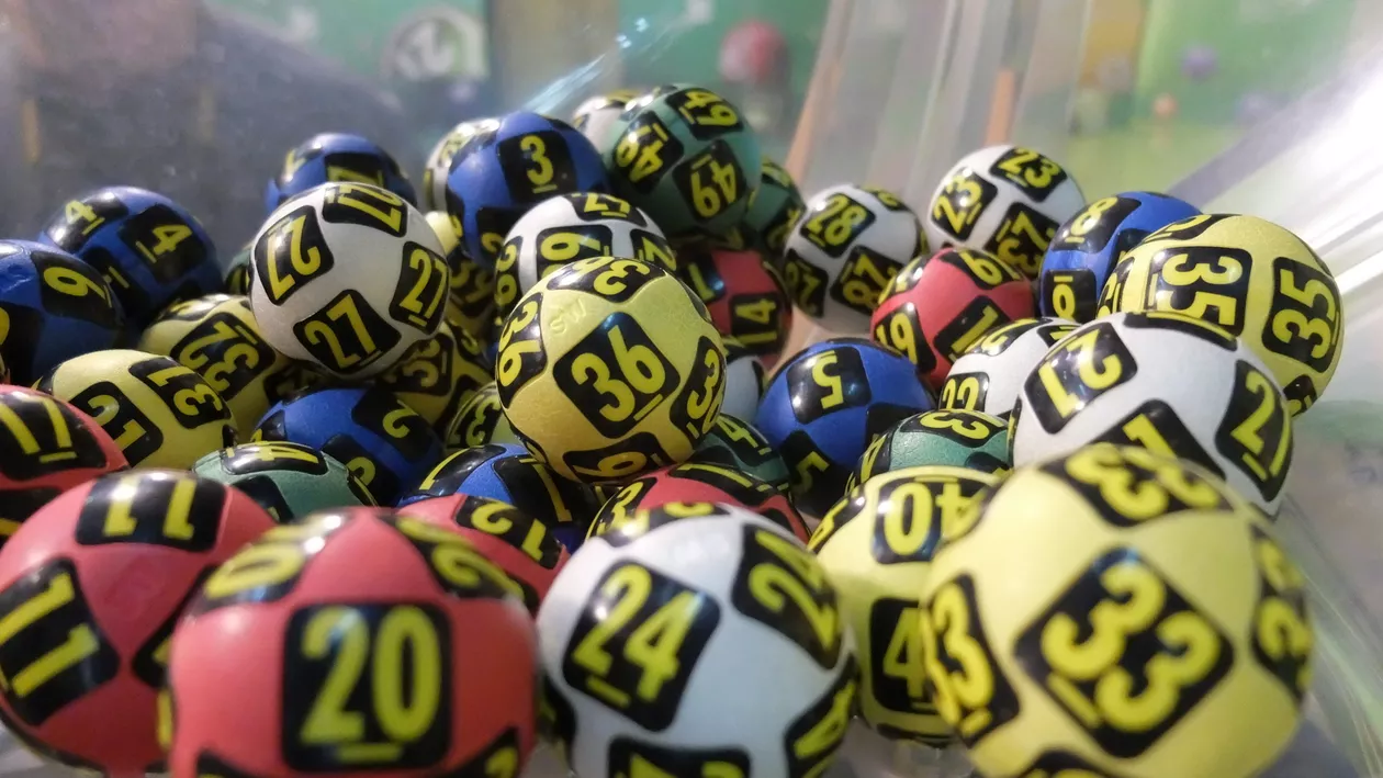 A fost câștigat marele premiu la Loto 6/49. Unde s-a jucat biletul care aduce peste un milion de euro