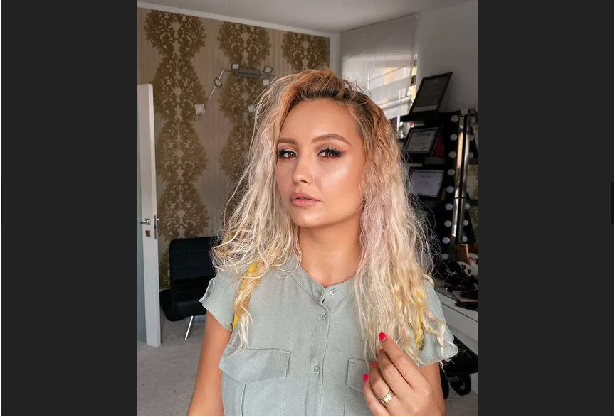 Cum a ajuns o make-up artistă să lucreze la Autoritatea pentru Digitalizarea României într-o poziţie de „director de cabinet”. Octavian Oprea, preşedintele ADR, este acuzat că şi-a adus amanta în instituţie