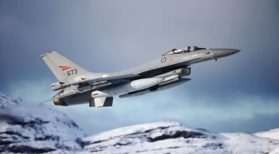 România va cumpăra 32 de avioane multirol F-16 din Norvegia, cu 450 milioane de euro