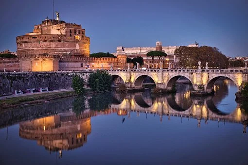 Italia introduce „super-certificatul verde”. Persoanele nevaccinate sau cele care nu au trecut prin boală nu vor putea să intre în anumite locuri