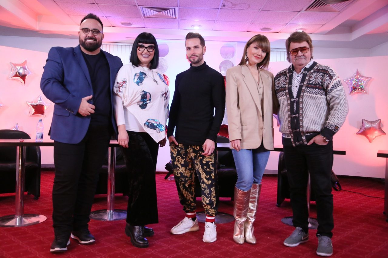 Compozitori și interpreți din 16 țări concurează în semifinala Eurovision România. Juriul a anunțat cele 45 de piese calificate în prima fază
