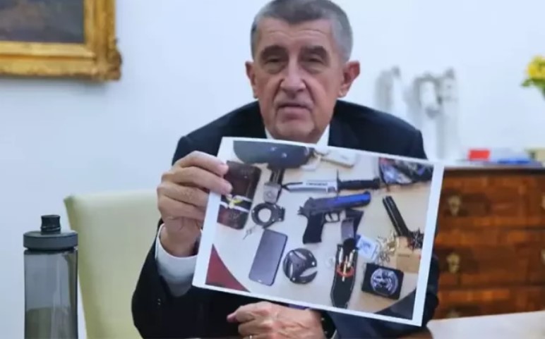 Premierul ceh denunță un atentat asupra vieții sale. Agresorul ar fi fost înfuriat de restricțiile anti-COVID