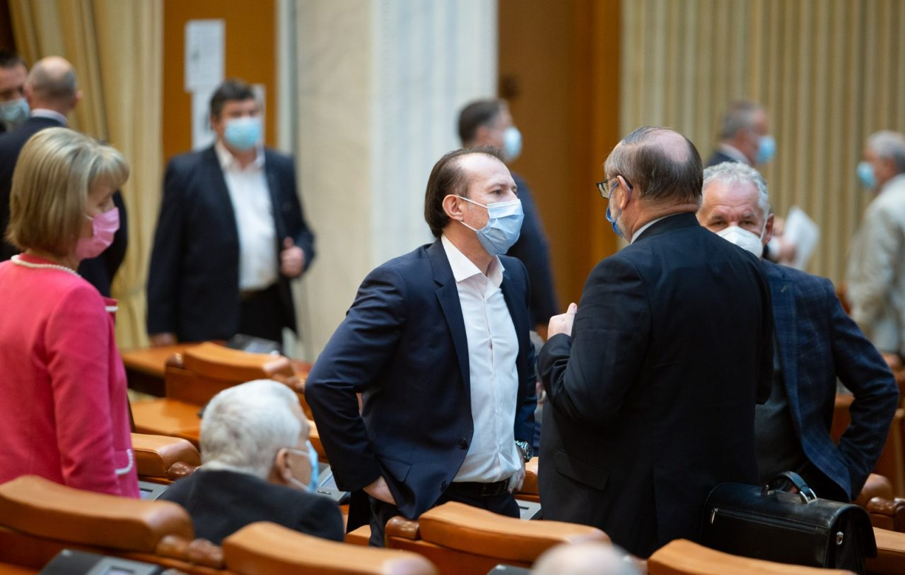 Florin Cîțu: Nu la coaliţie se face bugetul. / Dacă este nevoie, sunt sigur că Parlamentul lucrează şi după 25 decembrie