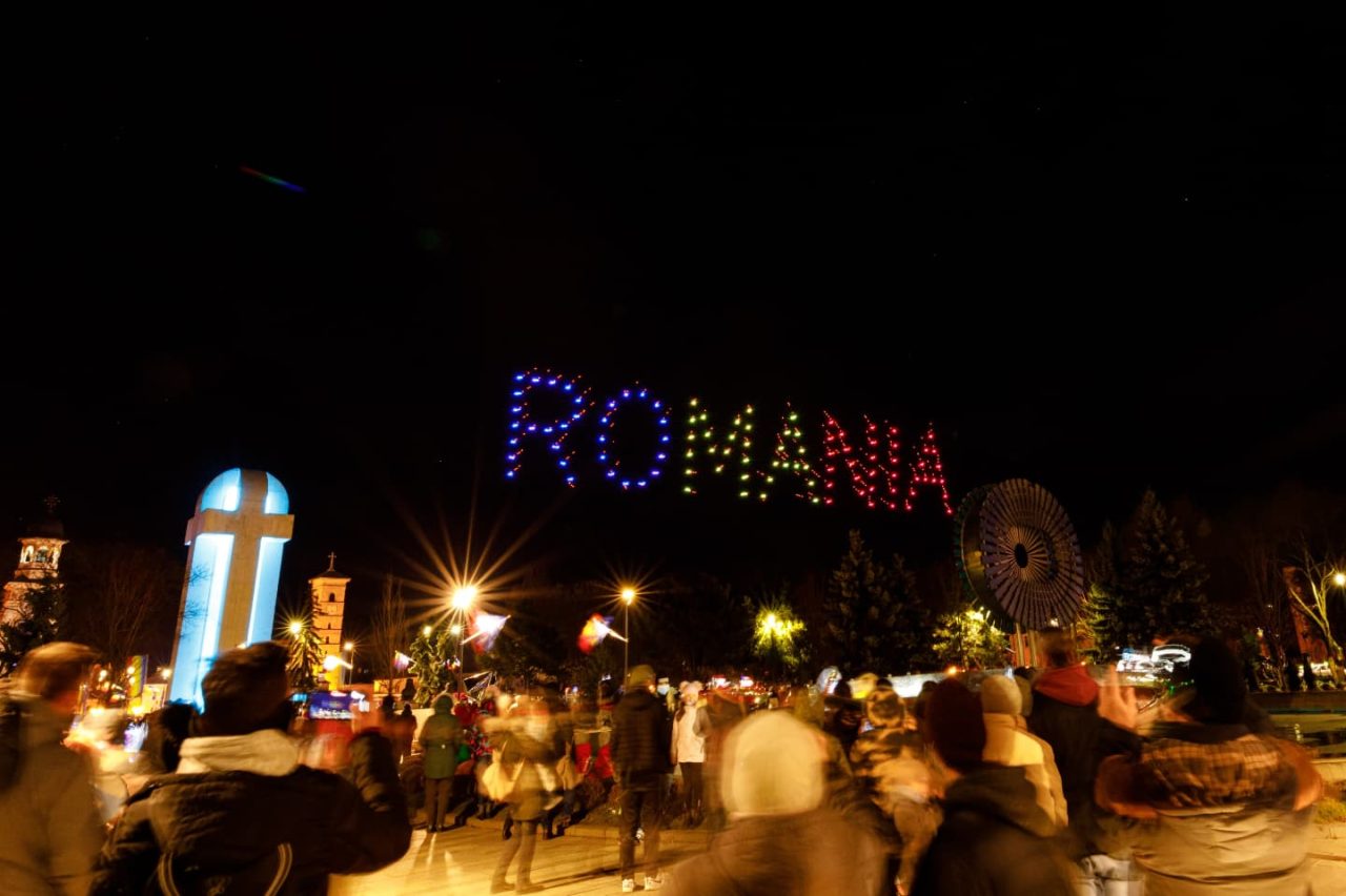 Ziua Națională a României, sărbătorită în premieră în Alba Iulia printr-un spectacol cu 100 de drone luminoase