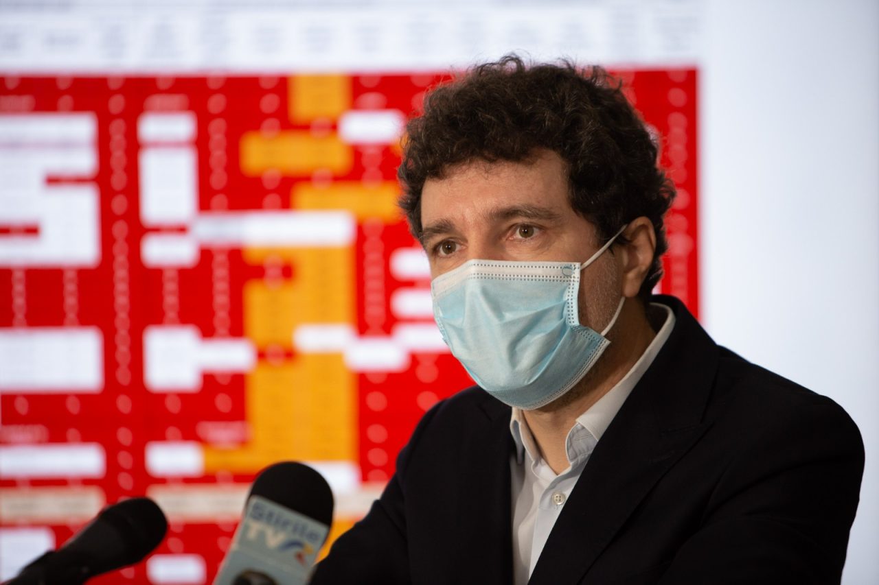 Nicușor Dan: „Urmează valul 5, trebuie luate măsuri urgente”. Primăria Capitalei vrea să aloce 12 milioane de lei pentru instalația de oxigen de la Spitalul Modular Pipera