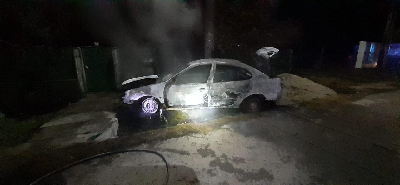Accident cumplit în Teleorman. Un șofer a murit după ce mașina în care se afla a lovit un cap de pod