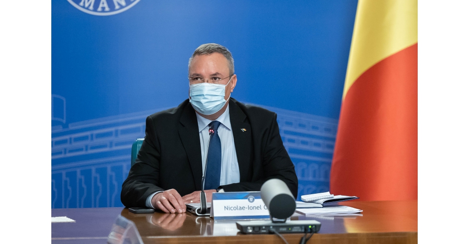 8 ȘTIRI DE LA ORA 8 Nicolae Ciucă, despre certificatul verde: Nu cred că trebuie să abandonăm nimic. Toate variantele sunt pe masă