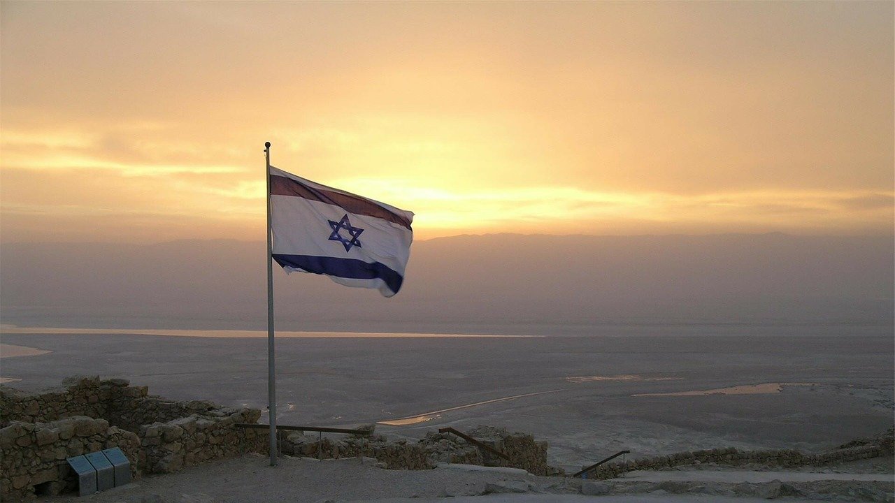 Un australian a rămas „blocat” în Israel timp de 8.000 de ani. O lege a divorțului nu îi permite să părăsească țara