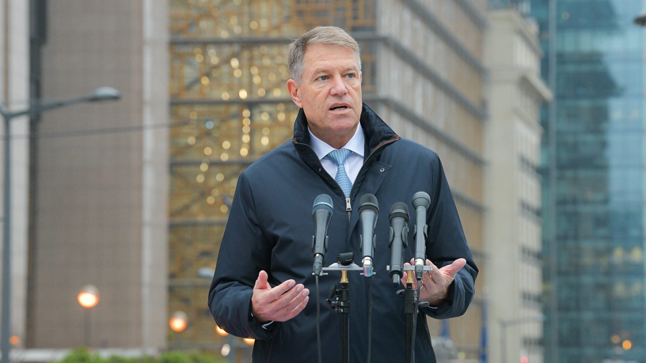 Klaus Iohannis: La 32 de ani de la Revoluția Română, este rușinos că nimeni nu a plătit pentru victimele acelui masacru cumplit