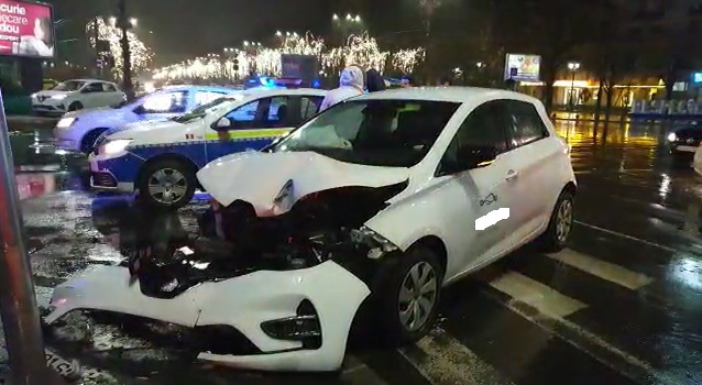 Un nou accident în zona fântânilor de la Piața Unirii. Ce au descoperit polițiștii