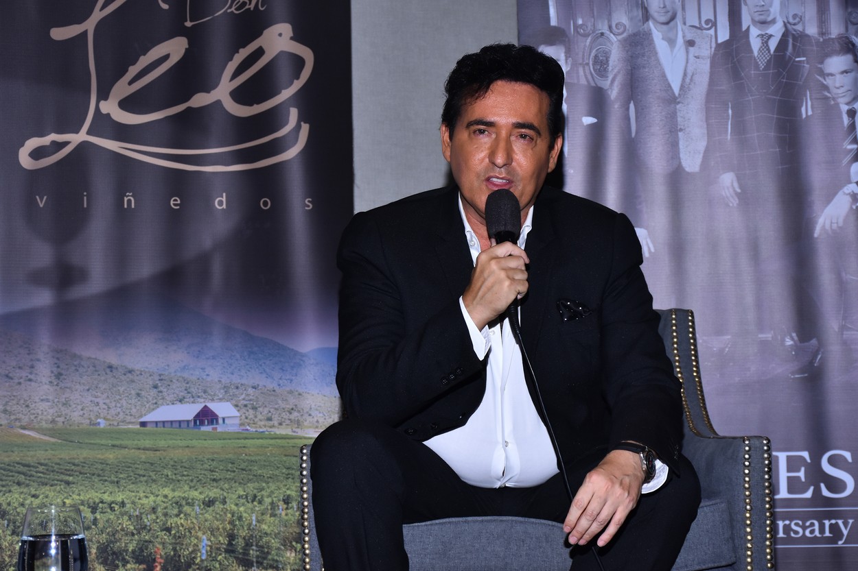 A murit Carlos Marin, unul dintre membrii grupului Il Divo