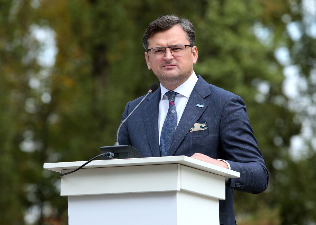 Ministrul ucrainean de Externe: „Nu-i vom vedea niciodată pe Zelenski şi Putin la aceeaşi masă”