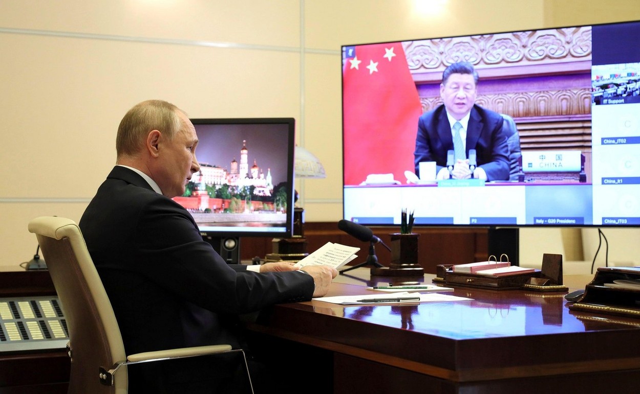 Vladimir Putin, videoconferință cu Xi Jinping, președintele Chinei: ”O retorică foarte, foarte agresivă din partea NATO și SUA”