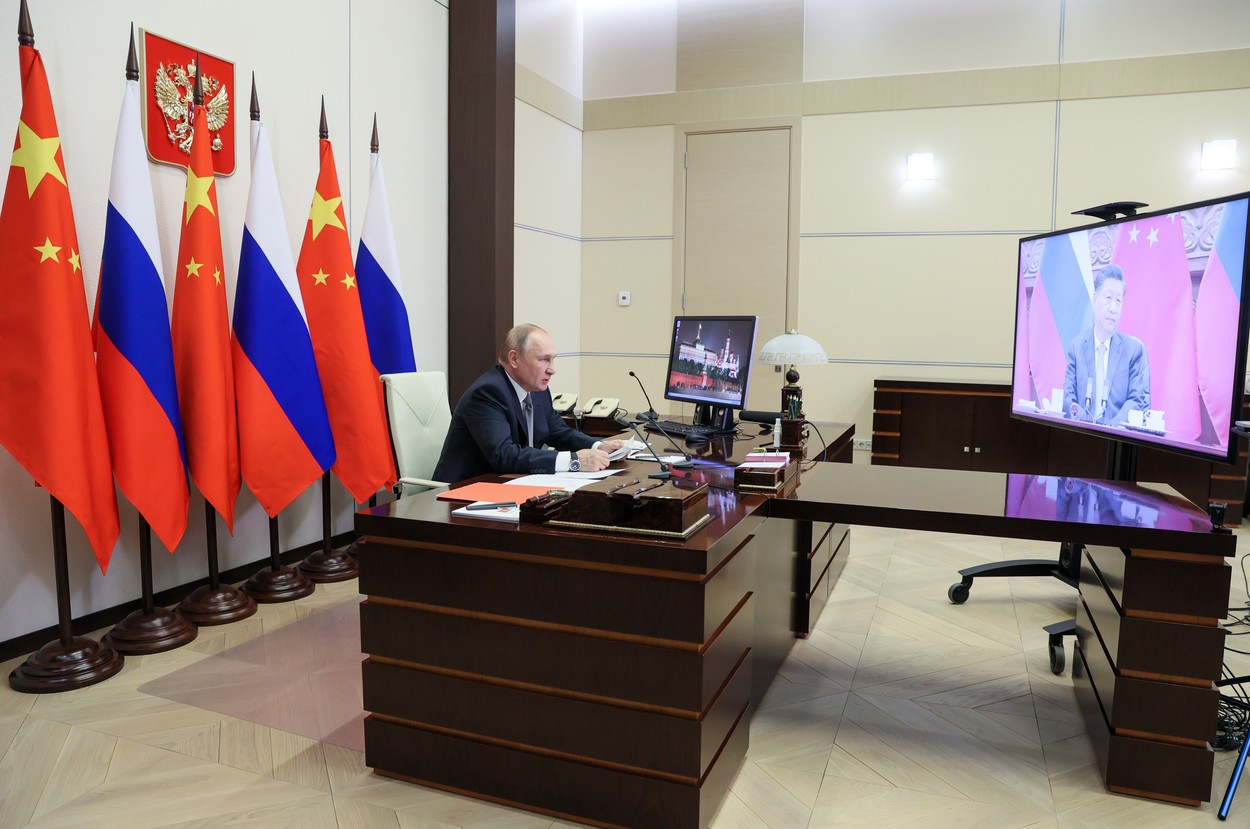 Întâlnire de gradul zero: Vladimir Putin se întâlnește cu președintele Chinei în Uzbekistan, la un summit regional care arată ca un front împotriva Occidentului