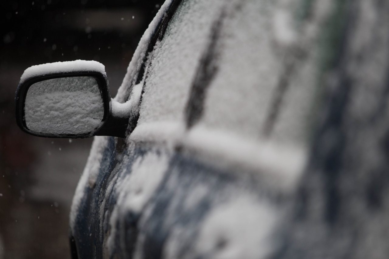 Atenţionare meteo. Cod galben de ninsori şi vânt