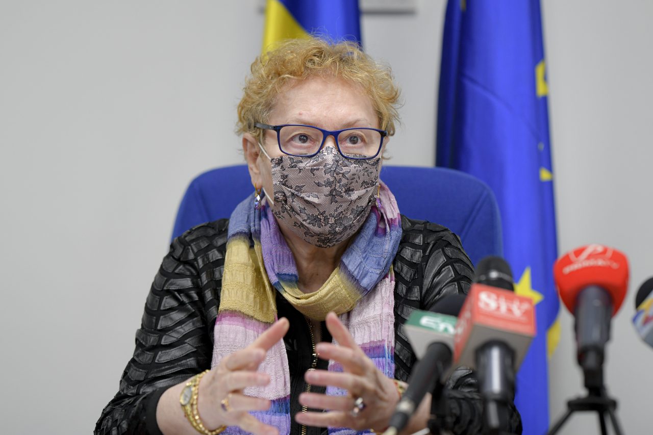 Avocatul Poporului se opune obligativității certificatului verde la locul de muncă: „Condiţionarea contractului de muncă de vaccinare este neconstituţională”