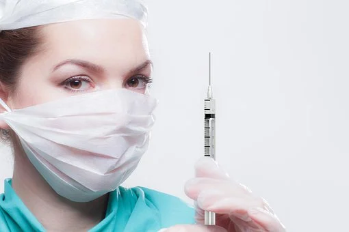 Au început testele clinice pe om ale unui vaccin anti-HIV pe bază de tehnologie ARN mesager