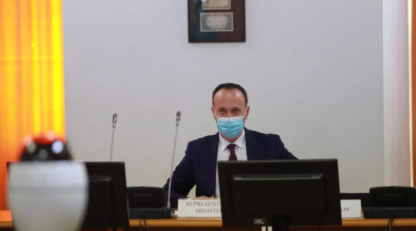 Sindicaliștii din penitenciare îl acuză pe ministrul Finanțelor pentru înghețarea salariilor din 2022 și vor să facă plângere penală pentru ”abuz în serviciu”