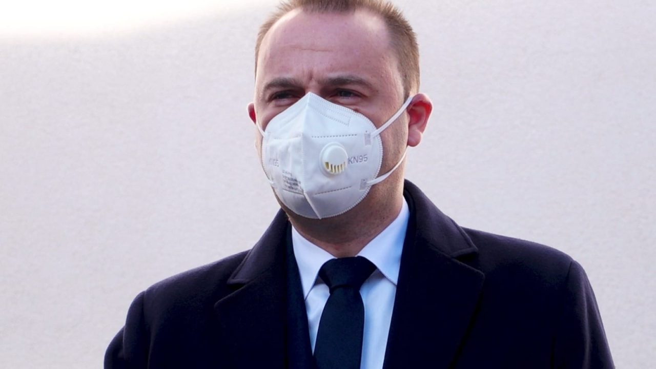 S-a înregistrat primul deces la o persoană suspectă de infectare cu tulpina Omicron din România. Unde a fost raportat cazul