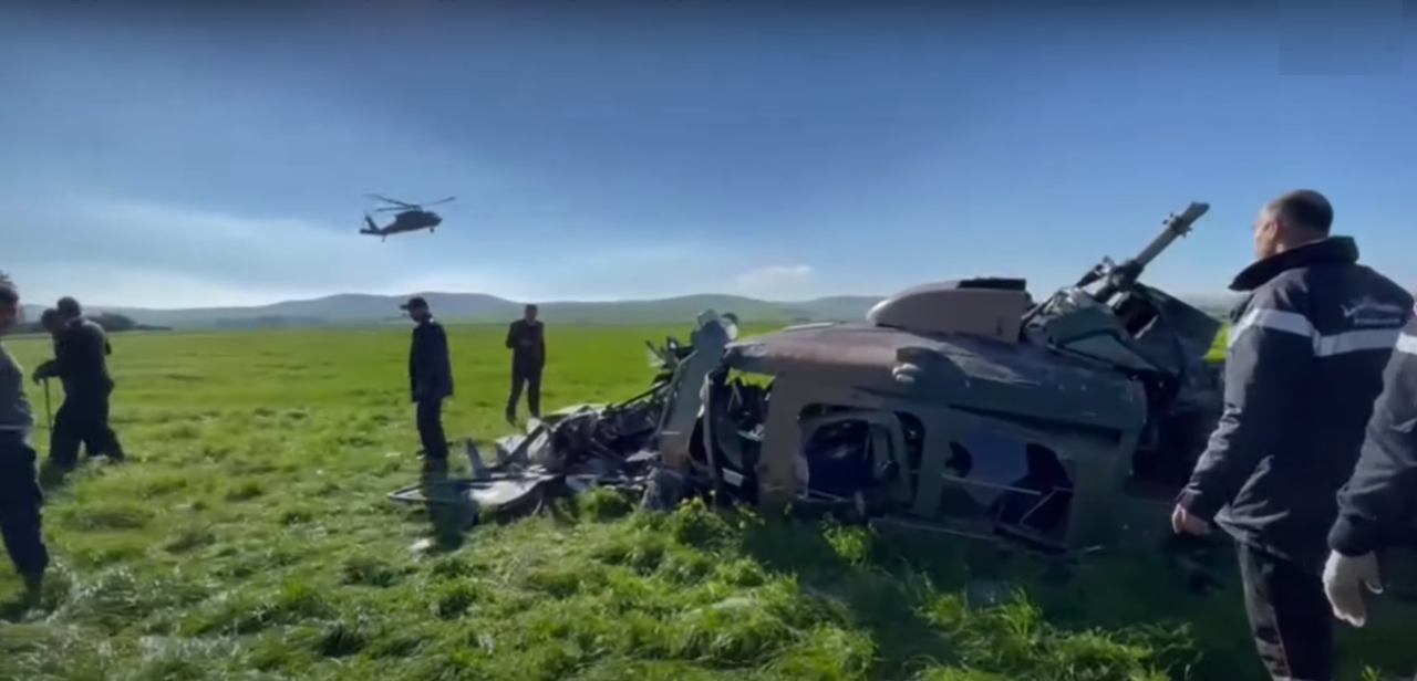 Un elicopter militar s-a prăbuşit în Tunisia. Două persoane au murit