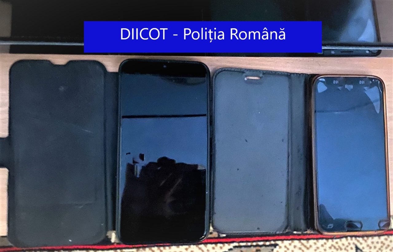 Un bărbat din Olt, reţinut pentru pornografie infantilă și șantaj. Ar fi convins zece minore să îi trimită imagini și filmări compromiţătoare