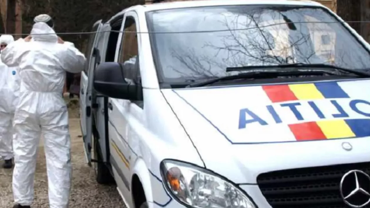 Mamă şi fiică, găsite moarte în pat una lângă alta. Femeile nu mai fuseseră văzute de la Crăciun