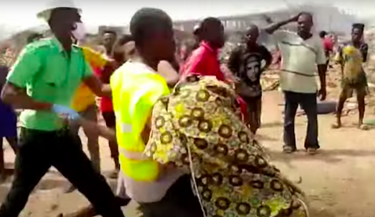 VIDEO | 17 morți în urma unui accident cu un camion care transporta exploziv, în Ghana
