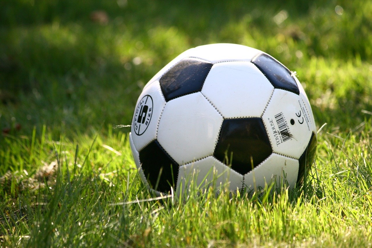 S-a stabilit țintarul noului sezon al Superligii! În prima etapă avem DERBY-ul Dinamo – Universitatea Craiova! Programul complet