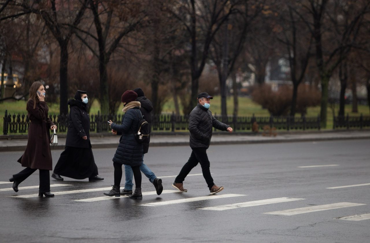 Rata de infectare în București depășește, marți, 11 cazuri la mia de locuitori