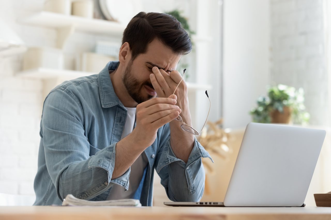 Sondaj BestJobs: Românii vor să se odihnească mai mult în acest an, după un 2021 dificil