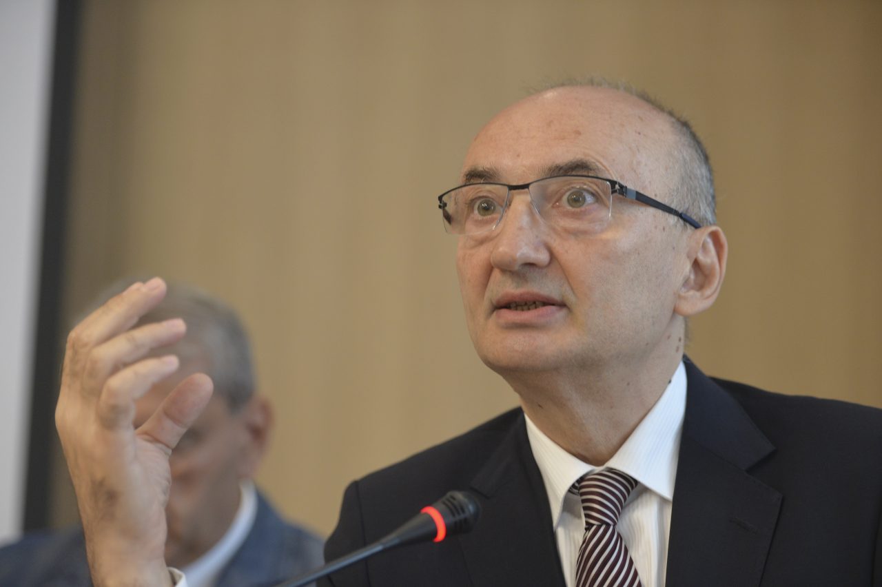 Florin Pogonaru (AOAR): Sistemul de impozitare nu este unul echilibrat. Am ajuns să luăm de la generațiile viitoare