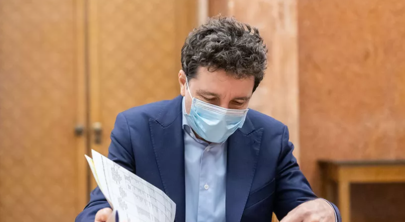 ADU, acuzații la adresa lui Nicușor Dan: ”Discriminare pe apartenențe la grupuri sociale”   