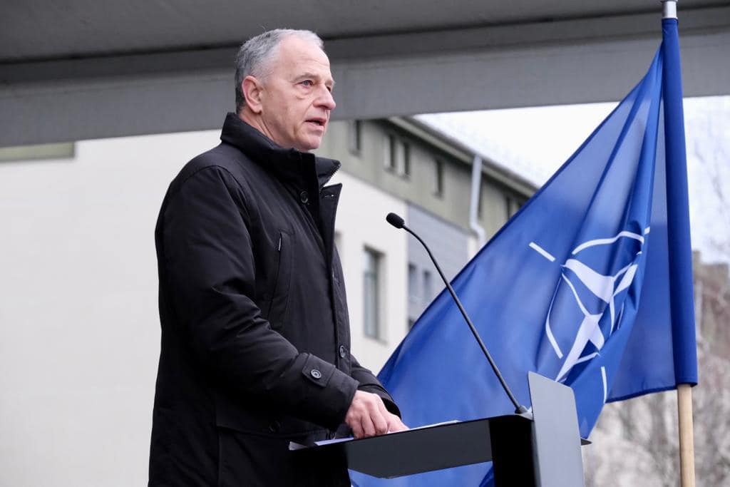 Geoană: NATO nu anticipează riscuri pentru statele membre. 75% din forţele ruse sunt blocate în Ucraina şi suferă pierderi masive