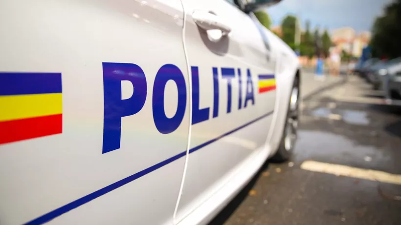 Copil de 6 ani din județul Sibiu, găsit mort în pat. Tatăl, care l-a agresat în ultima perioadă și a căzut peste el, audiat