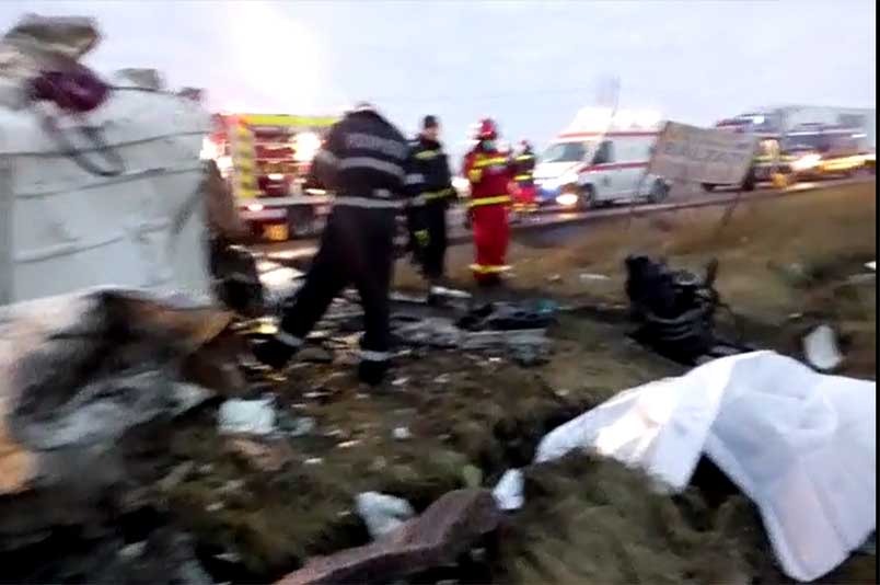Șapte persoane au murit într-un accident produs în Iași (VIDEO)