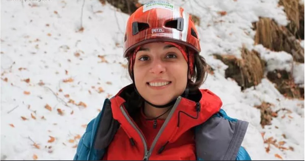 Trupul alpinistei decedate în Bucegi a fost recuperat după aproape trei săptămâni, din cauza vremii nefavorabile