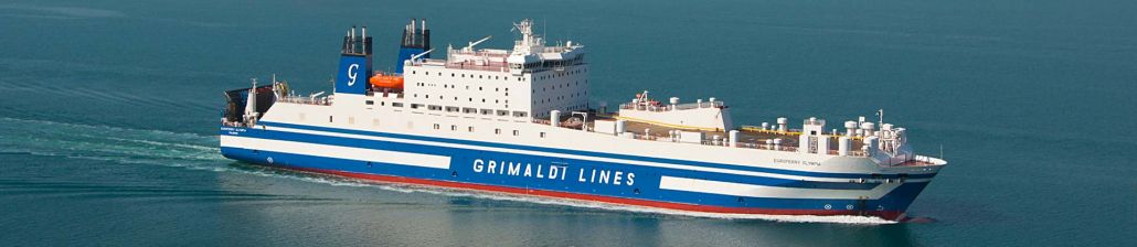 Aproape 30 de români se aflau pe un feribot care a luat foc în Marea Mediterană. Precizările MAE