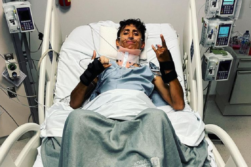 Ciclistul columbian Egan Bernal a fost supus unei noi intervenţii chirurgicale. Cum a decurs operația și care este starea sportivului