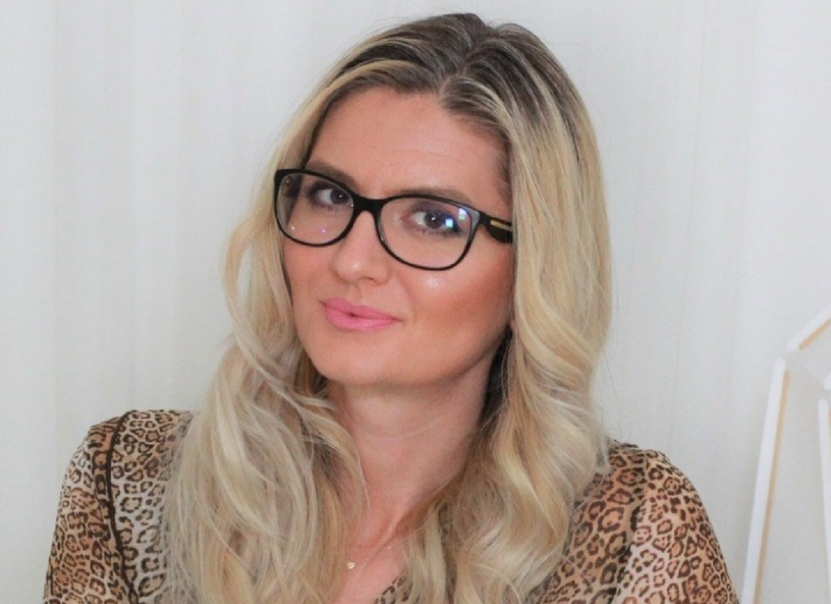 VIDEO| Mărturia Cosminei, femeia care a învins cancerul și acum îi ajută pe pacienți să lupte cu boala: „Mi-am dezvoltat o relație frumoasă cu moartea”