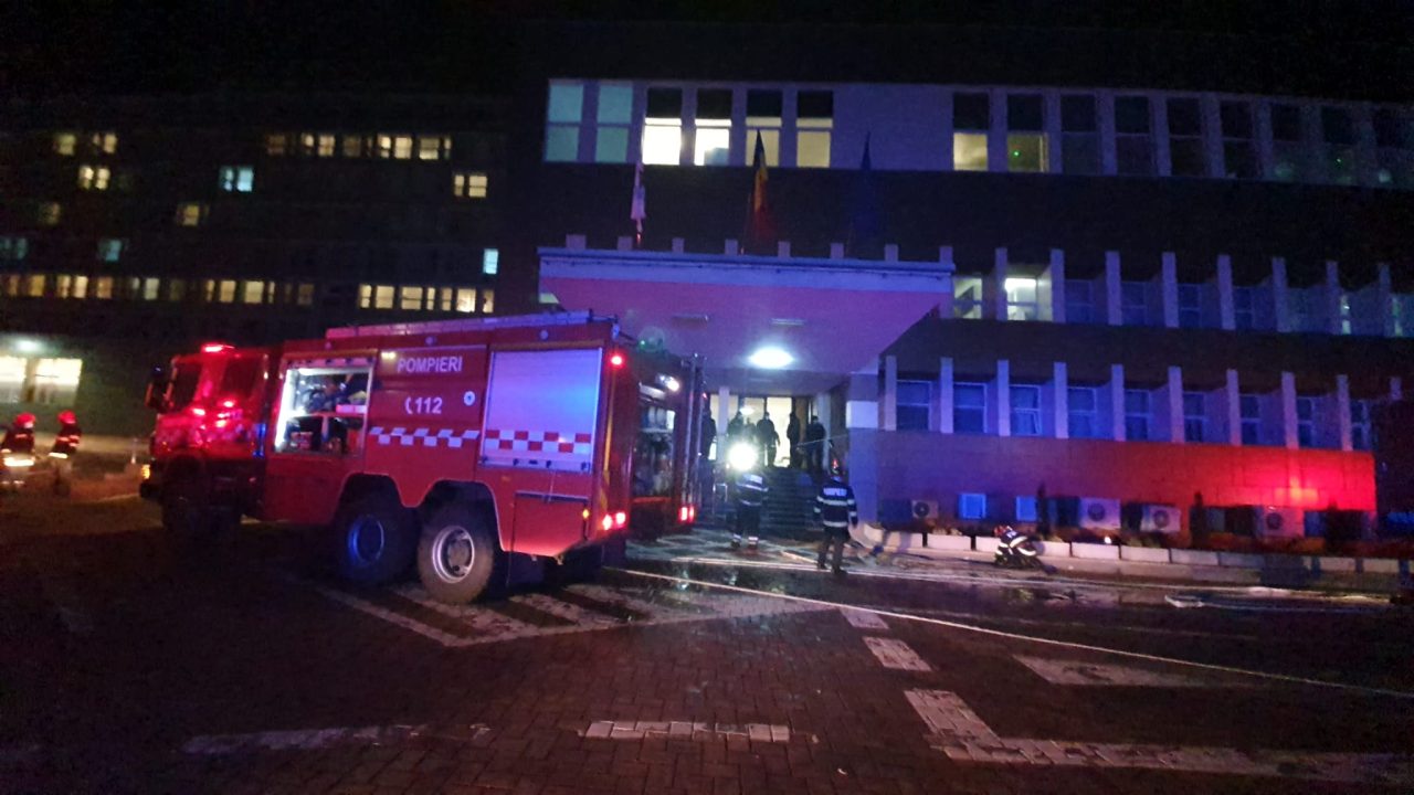 INCENDIU la un spital privat din Cluj-Napoca! Mai mulți pacienți au fost evacuați