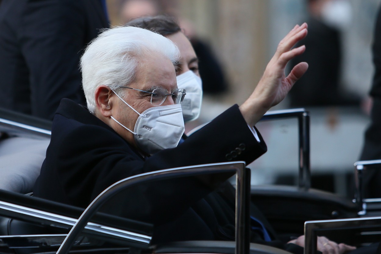 Sergio Mattarella a fost învestit în funcția de președinte al Italiei. El își începe cel de-al doilea mandat, deși nu își mai dorea funcția
