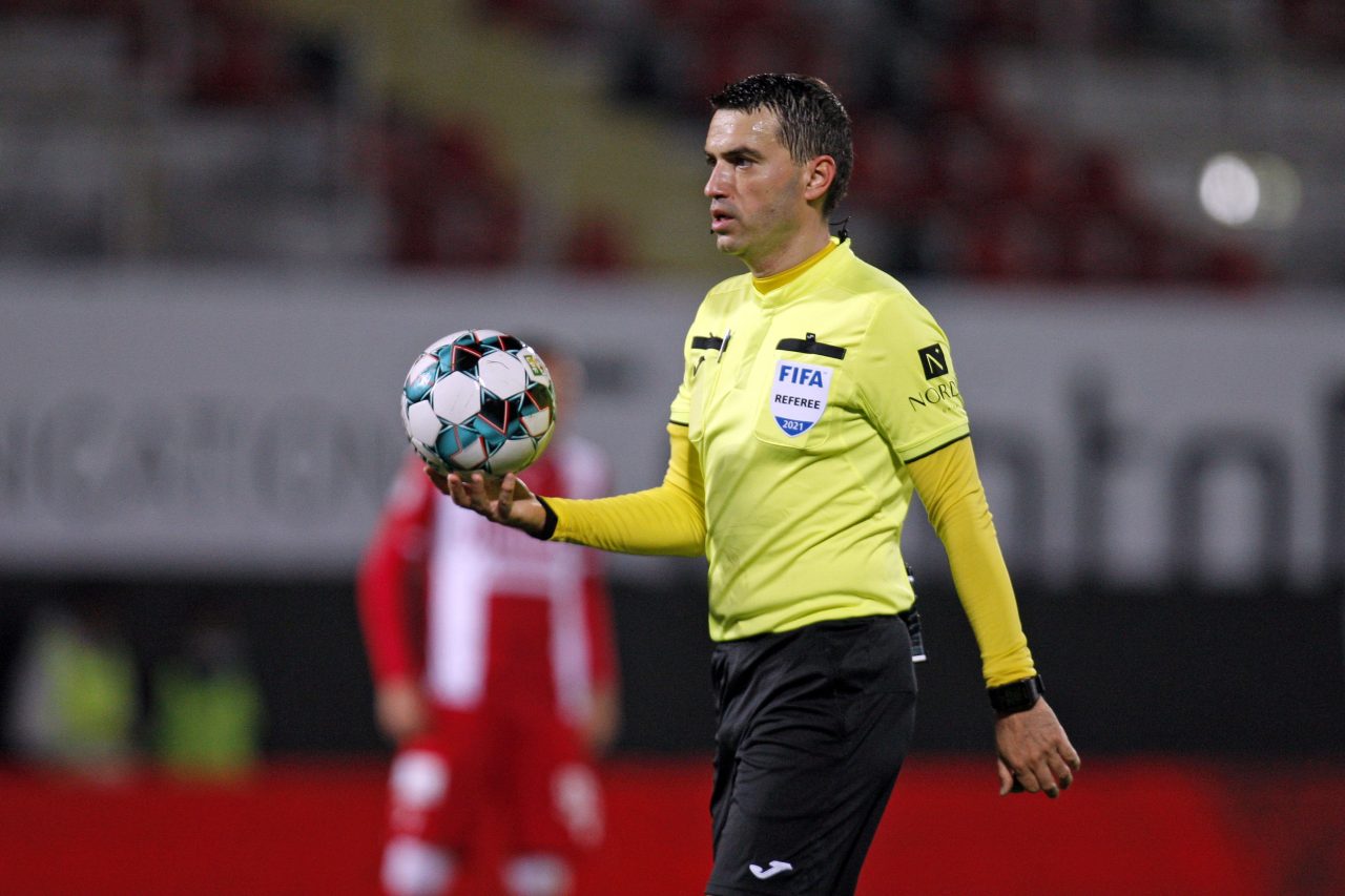 Arbitrul Ovidiu Hațegan (41) a suferit un infarct și a fost operat de urgență. Cum se simte