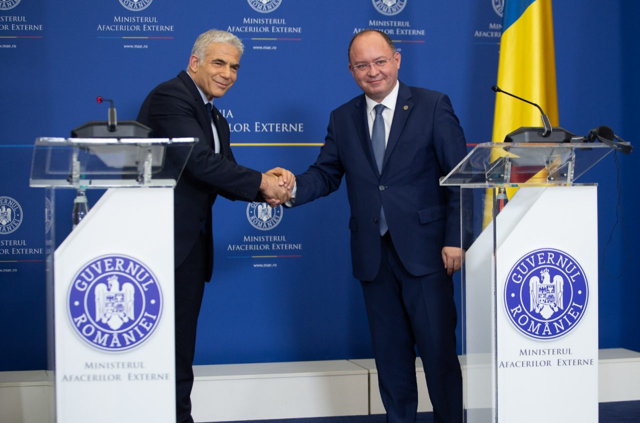 FOTO – VIDEO | Ministrul de Externe al Israelului: „România ne-a ajutat să salvăm multe vieți”. Câți evrei au intrat în România de la izbucnirea conflictului militar din Ucraina
